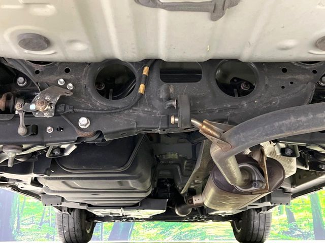 TOYOTA HARRIER 2WD 2018 Image 31