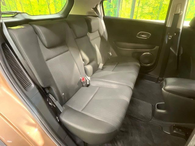 HONDA VEZEL HYBRID 2017 Image 31