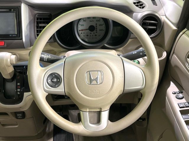 HONDA N BOX 2013 Image 31