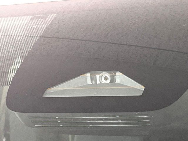 TOYOTA NOAH 4WD 2022 Image 31