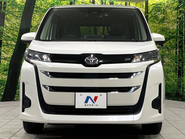 TOYOTA NOAH 4WD 2022 Image 31
