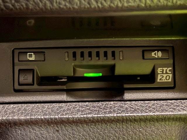 TOYOTA NOAH HYBRID 2019 Image 31