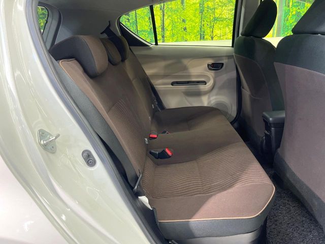 TOYOTA AQUA 2013 Image 31