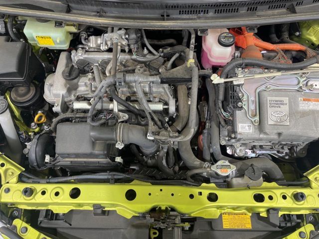 TOYOTA AQUA 2015 Image 31