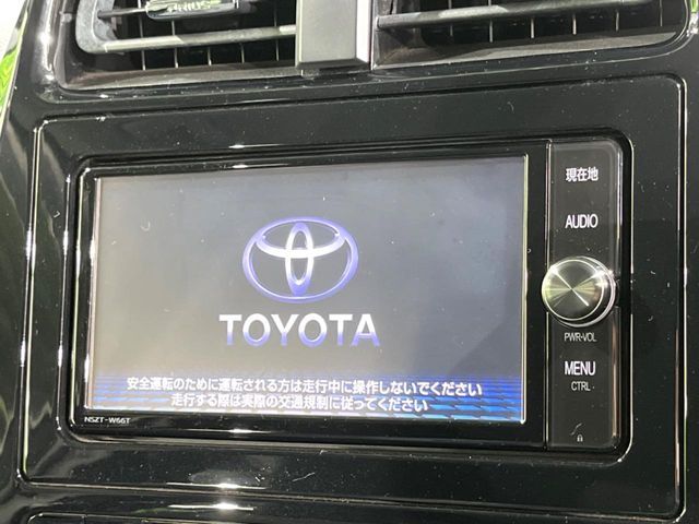 TOYOTA PRIUS 2017 Image 31