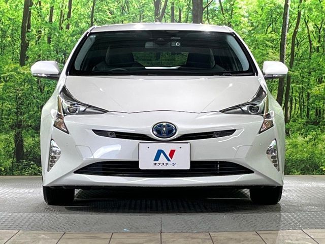 TOYOTA PRIUS 2017 Image 31