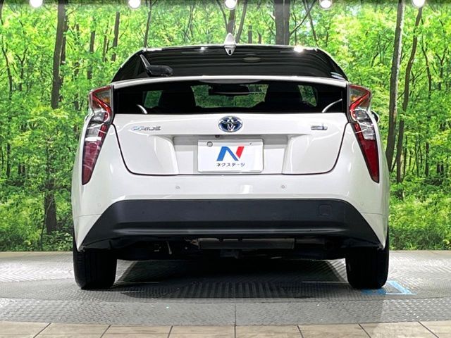 TOYOTA PRIUS 2017 Image 31