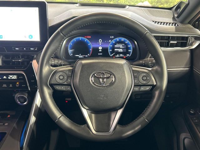 TOYOTA HARRIER 2WD 2024 Image 31