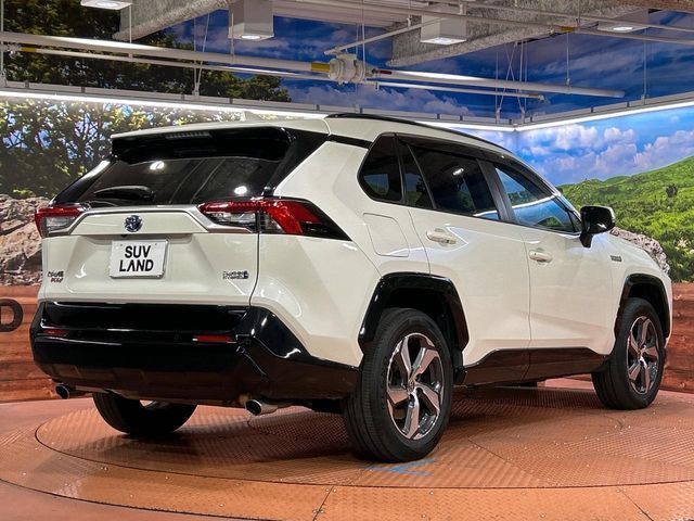 TOYOTA RAV4 PHV 2022 Image 31