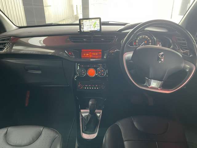 CITROEN DS3 2018 Image 31