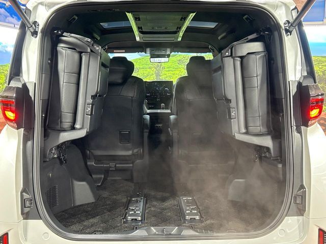 TOYOTA VELLFIRE  HYBRID 2024 Image 31