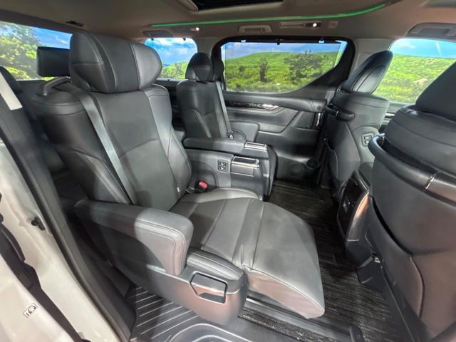 TOYOTA ALPHARD 2023 Image 31