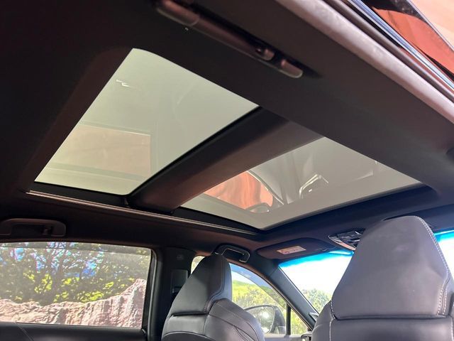 TOYOTA HARRIER 2WD 2021 Image 31