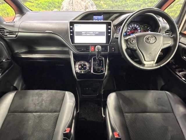 TOYOTA VOXY 2021 Image 31