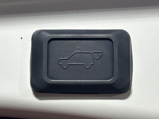 TOYOTA RAV4 HYBRID 4WD 2021 Image 31