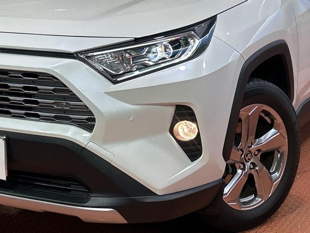 TOYOTA RAV4 HYBRID 4WD 2021 Image 31