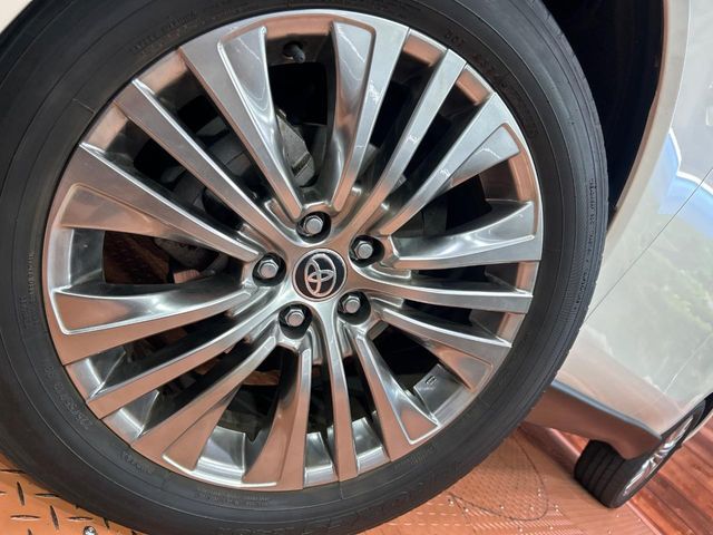 TOYOTA HARRIER HYBRID 2020 Image 31