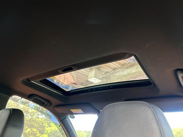 MITSUBISHI OUTLANDER PHEV 2017 Image 31