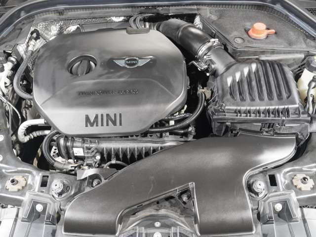 BMW MINI COOPER 5DOO 2016 Image 31