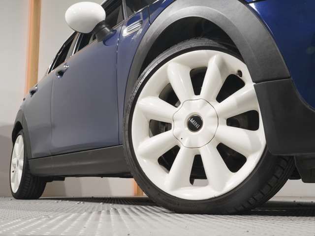 BMW MINI COOPER 5DOO 2016 Image 31