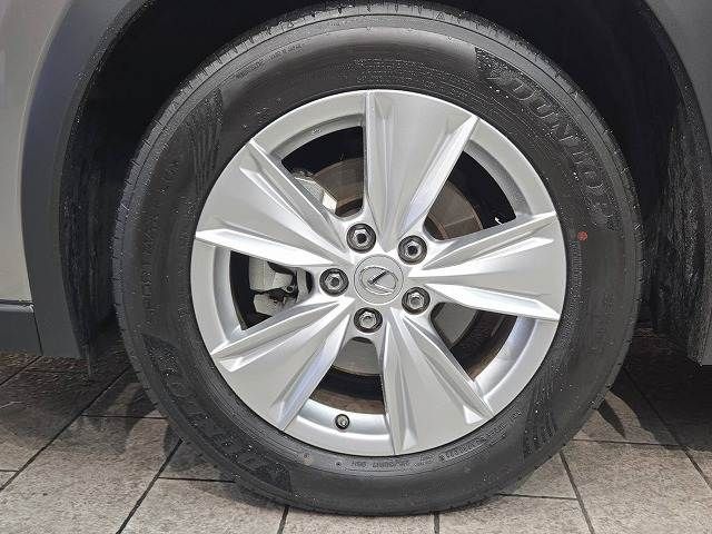 TOYOTA LEXUS UX200 2018 Image 31