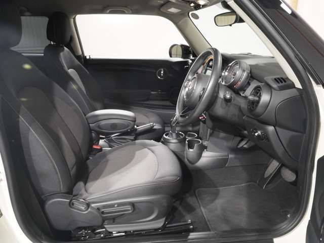 BMW MINI COOPER D 2021 Image 31