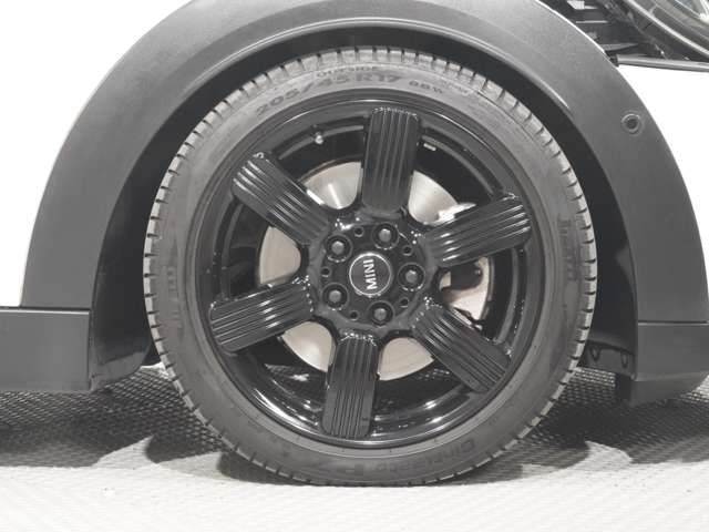 BMW MINI COOPER S 5DOOR 2023 Image 31