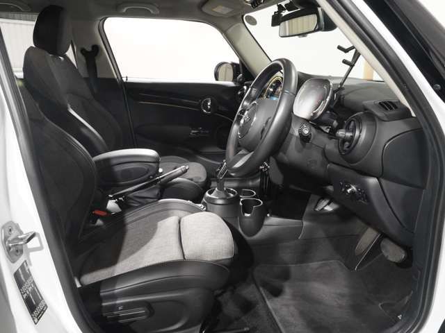 BMW MINI COOPER S 5DOOR 2023 Image 31