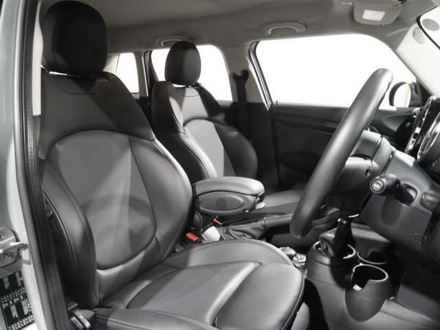 BMW MINI COOPER D 5DOOR 2019 Image 31