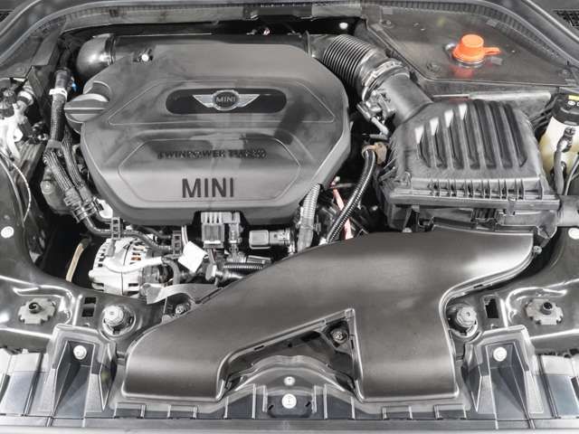 BMW MINI COOPER D 5DOOR 2019 Image 31