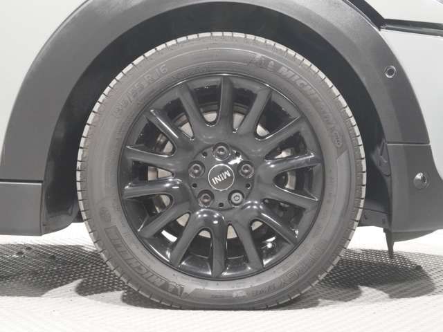 BMW MINI COOPER D 5DOOR 2019 Image 31