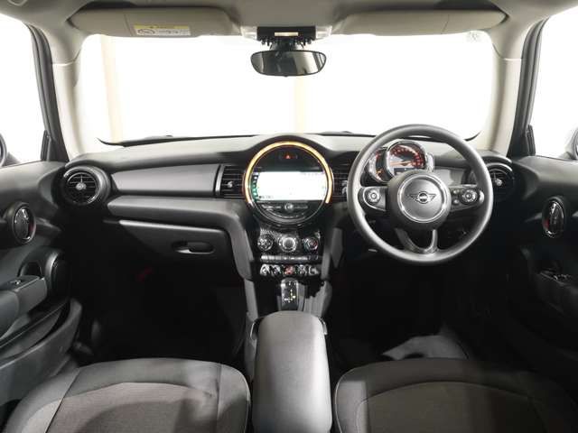 BMW MINI ONE 2019 Image 31