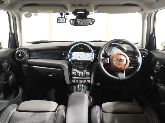 BMW MINI ONE 5DOOR 2021 Image 31