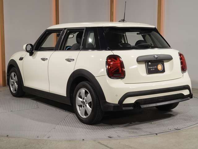 BMW MINI ONE 5DOOR 2021 Image 31