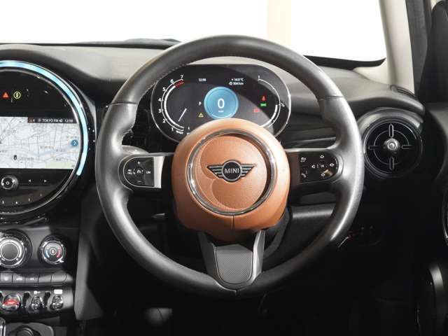 BMW MINI ONE 5DOOR 2021 Image 31