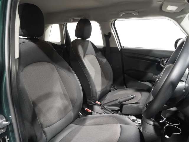 BMW MINI COOPER 5DOO 2017 Image 31