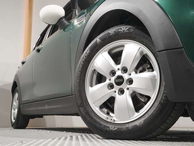 BMW MINI COOPER 5DOO 2017 Image 31