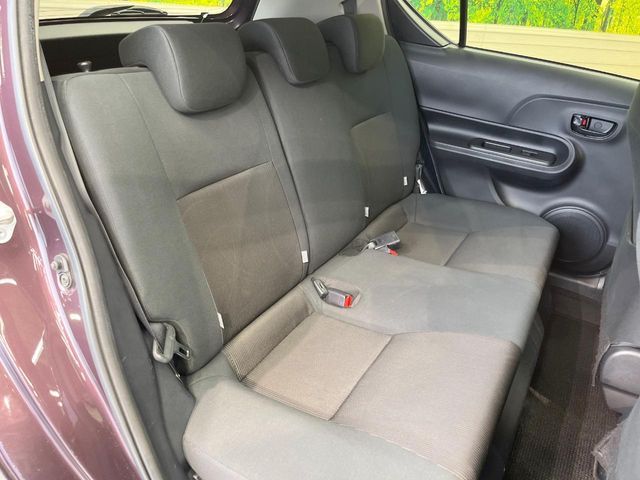 TOYOTA AQUA 2017 Image 31