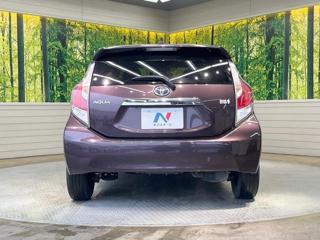 TOYOTA AQUA 2017 Image 31