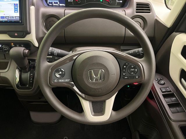 HONDA N BOX 2022 Image 31