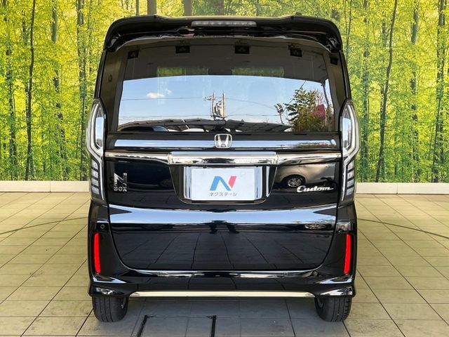 HONDA N BOX CUSTOM 2022 Image 31