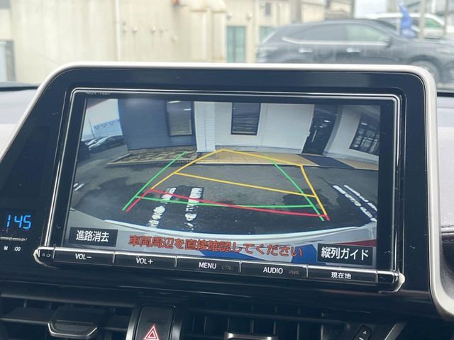 TOYOTA C-HR 2017 Image 31