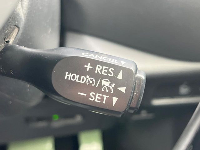 TOYOTA C-HR 2017 Image 31