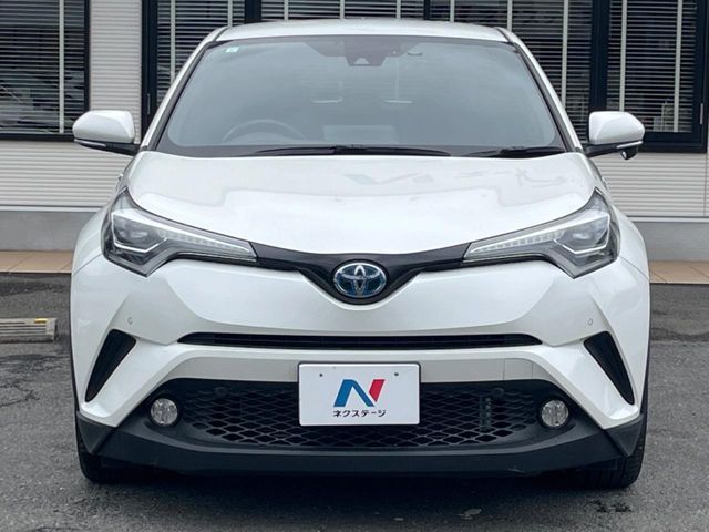 TOYOTA C-HR 2017 Image 31