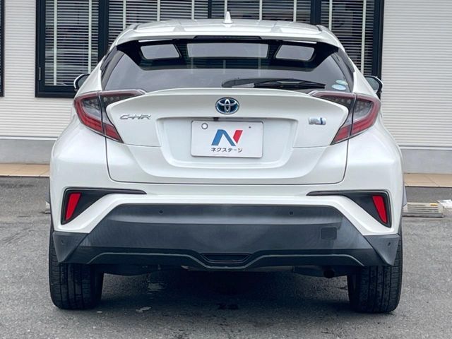 TOYOTA C-HR 2017 Image 31