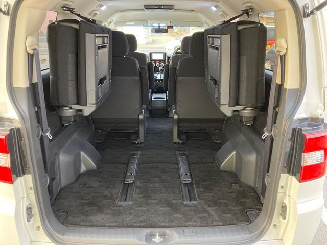 MITSUBISHI DELICA D:5 4WD 2016 Image 31