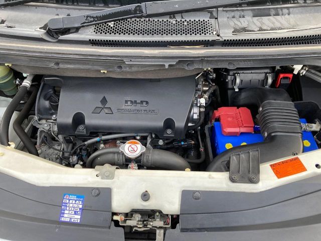 MITSUBISHI DELICA D:5 4WD 2016 Image 31