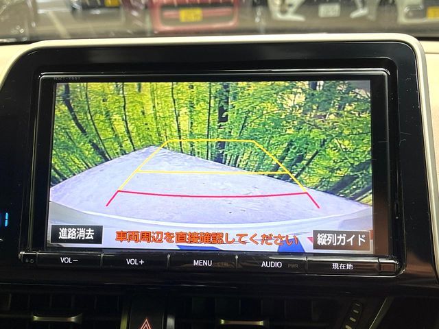 TOYOTA C-HR 2017 Image 31