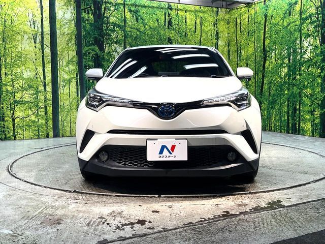 TOYOTA C-HR 2017 Image 31