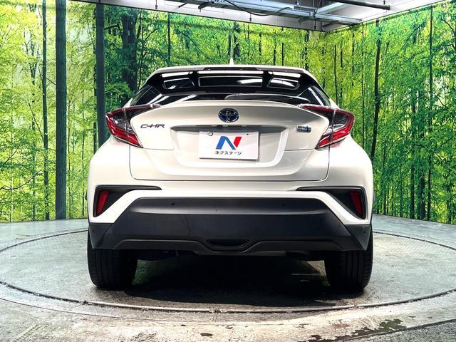TOYOTA C-HR 2017 Image 31